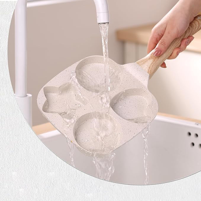 Holes Creative Heart Egg Frying Pan